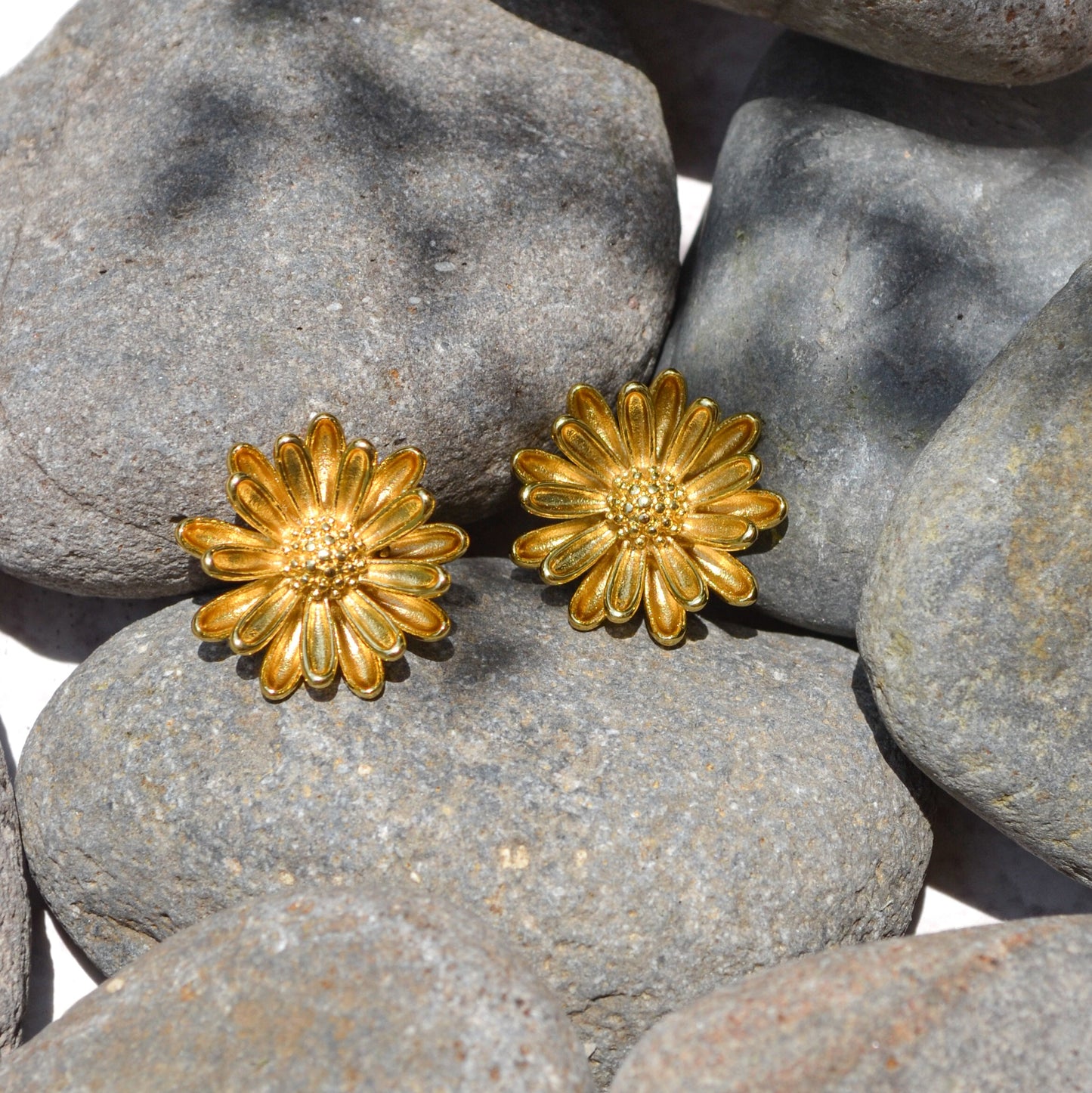 Aretes Daisy Acero Inoxidable