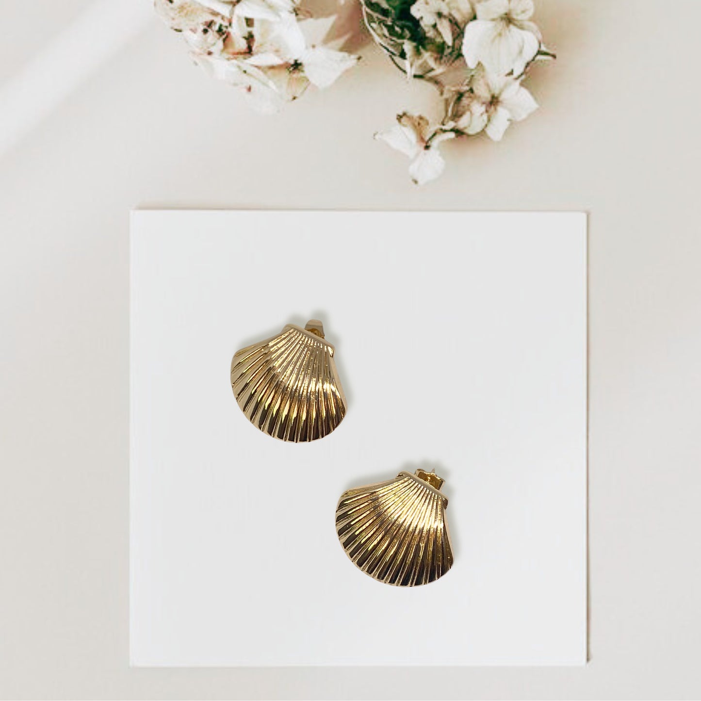 Arete Darya Chapa de Oro