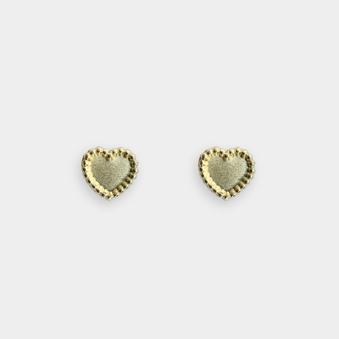Broquel Corazón Oro 10K